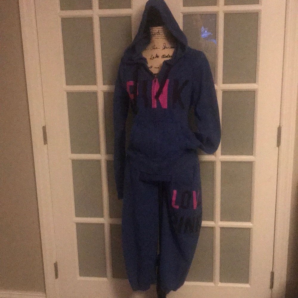 PINK SWEATSUIT